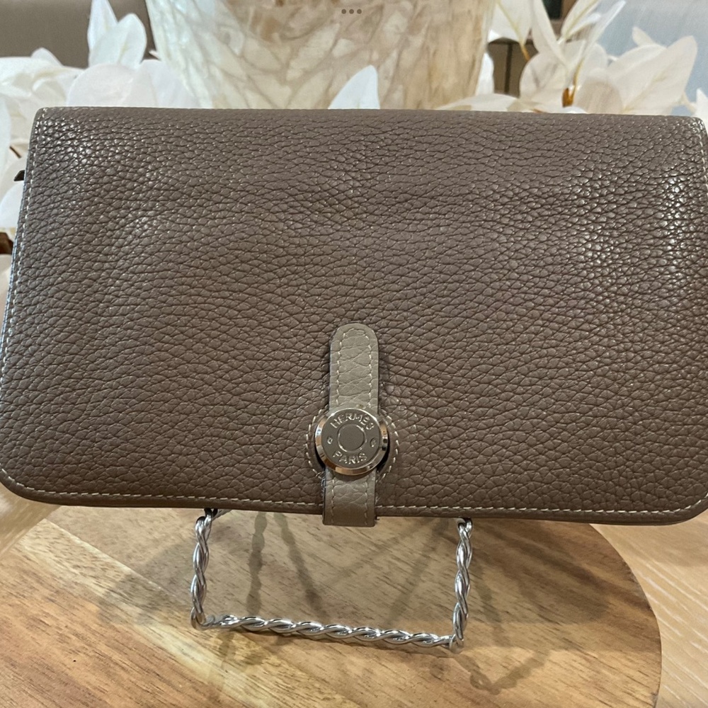 HERMES Dogon Duo GM Bifold Long Wallet Bicolor Togo Leather Etoupe